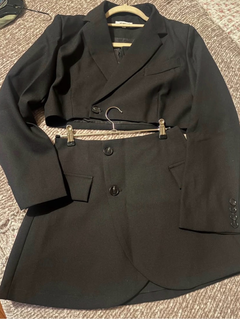 YEANZUUN Cropped Blazer and Skirt Set